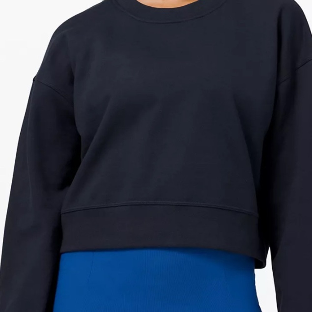 Lululemon Perfectly Oversized Cropped Black Crewneck Sweatshirt, 6 womens